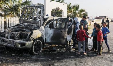 İsrail’den Gazze’de bir katliam daha! Yemek dağıtan yabancı ekibi katletti