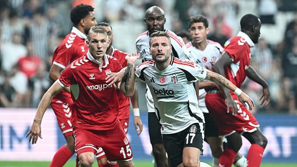 SON DAKİKA BEŞİKTAŞ HABERLERİ: Ahmet Çakar’dan olay yorum! Ciro Immobile’nin pozisyonu taraftarları ayağa kaldırmıştı: Kırmızı kart…