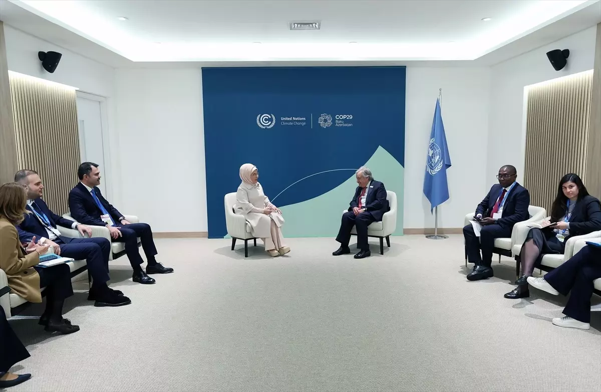 Emine Erdoğan, COP29’da BM Genel Sekreteri Guterres ile görüştü